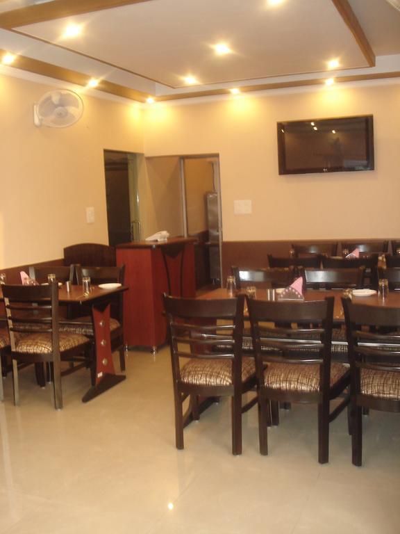 Hotel Utsav Dehradun Exterior photo
